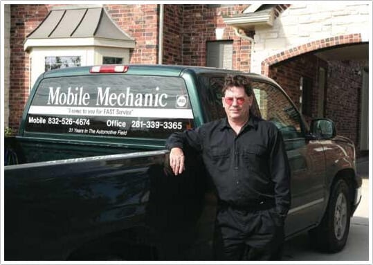 Jeff Garrison mobile mechanic with service truck